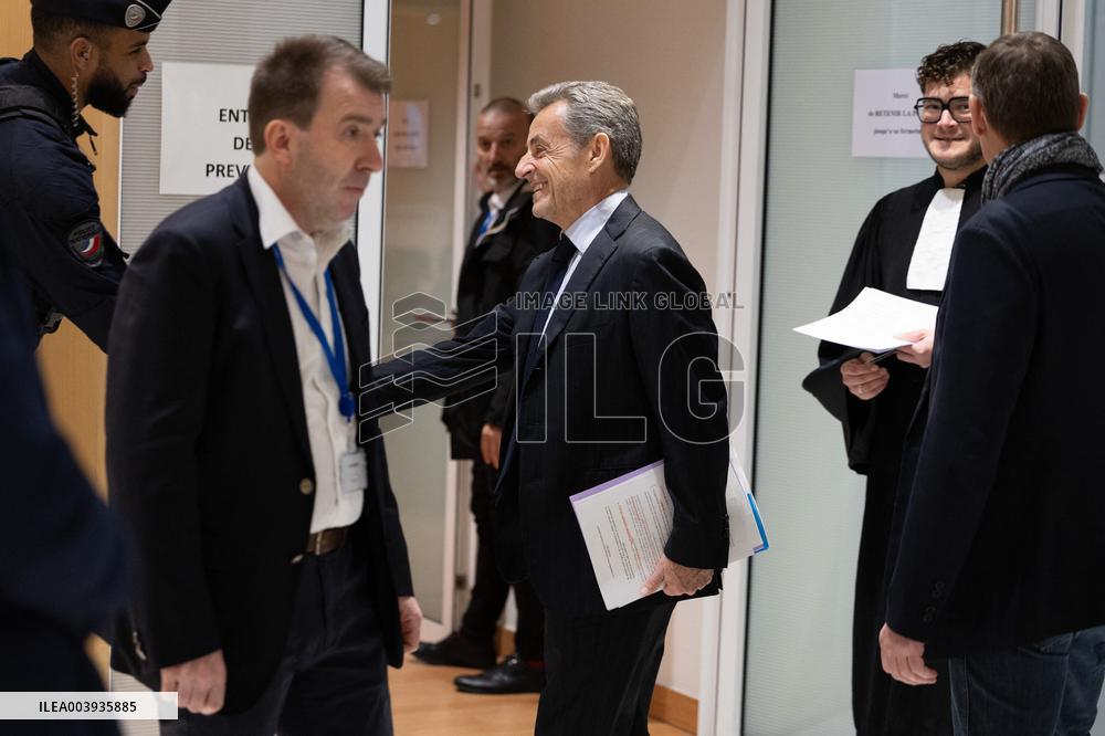 Trial for illegal campaign financing from Lybia - Paris RL