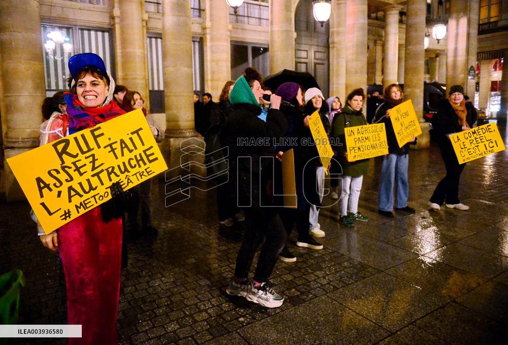 MeToo Theatre Collective Alerts Public Opinion - Paris
