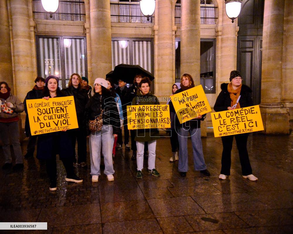 MeToo Theatre Collective Alerts Public Opinion - Paris