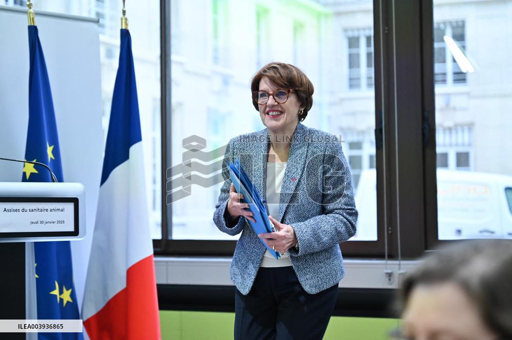 Annie Genevard During The Animal Health Conference - Paris