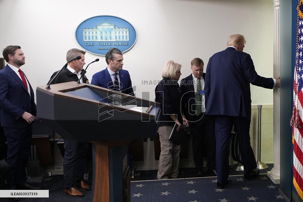 Donald Trump about plane crash - Washington