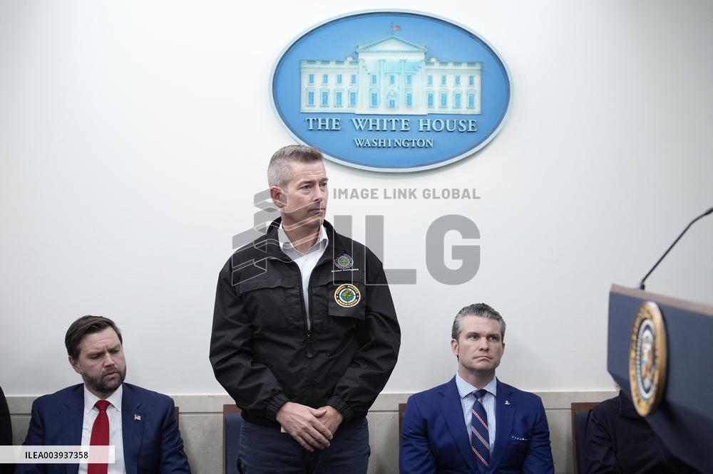 Donald Trump about plane crash - Washington