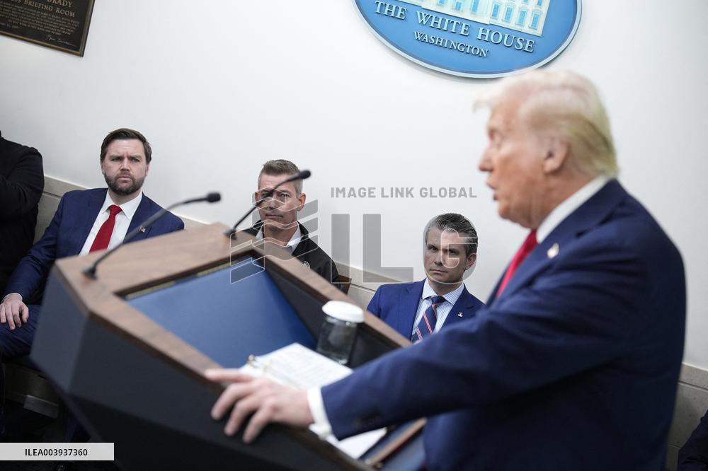 Donald Trump about plane crash - Washington