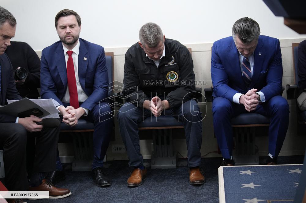 Donald Trump about plane crash - Washington