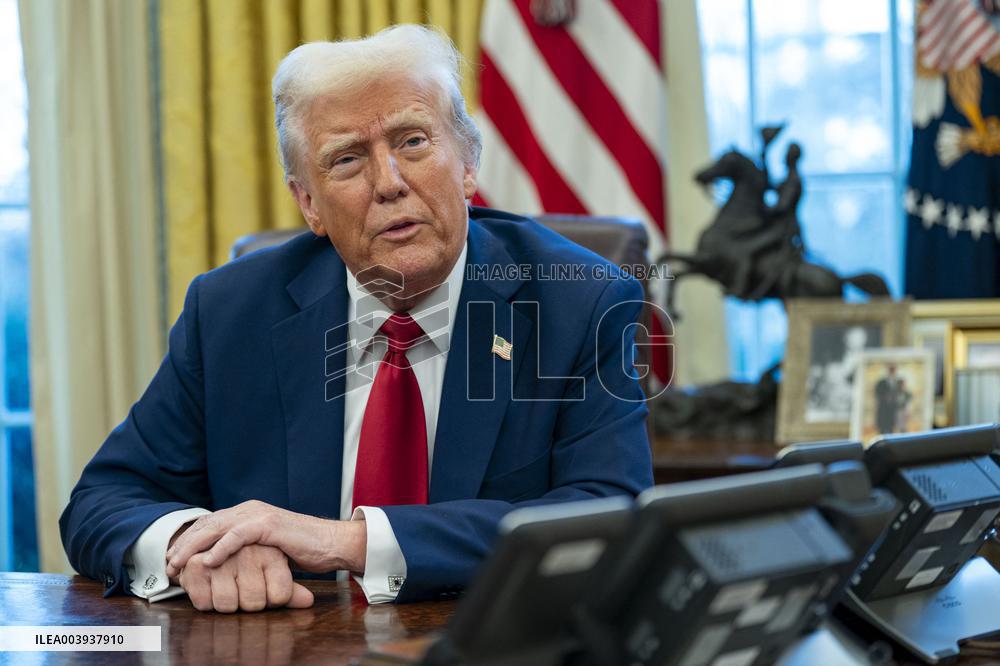 President Donald Trump Signs Two Executive Orders After Reagan Airport Crash