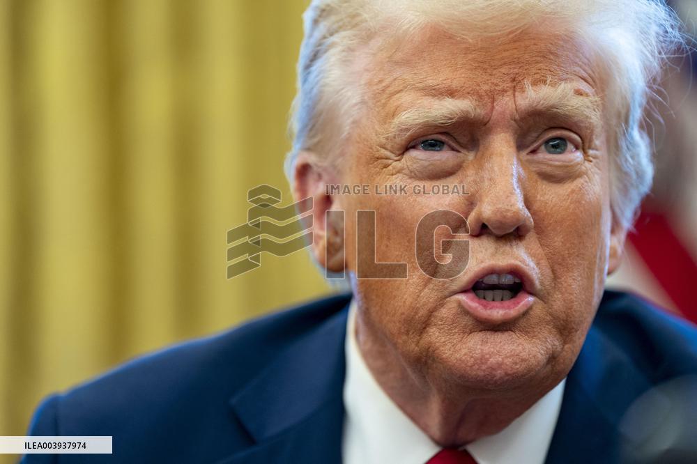 President Donald Trump Signs Two Executive Orders After Reagan Airport Crash