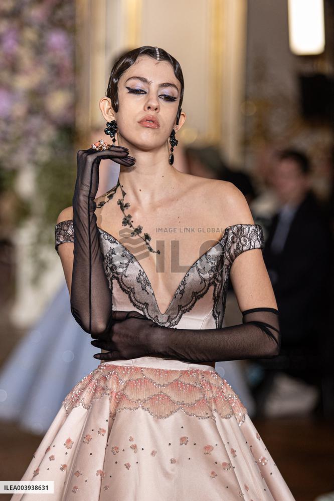 PFW Miss Sohee Runway NB