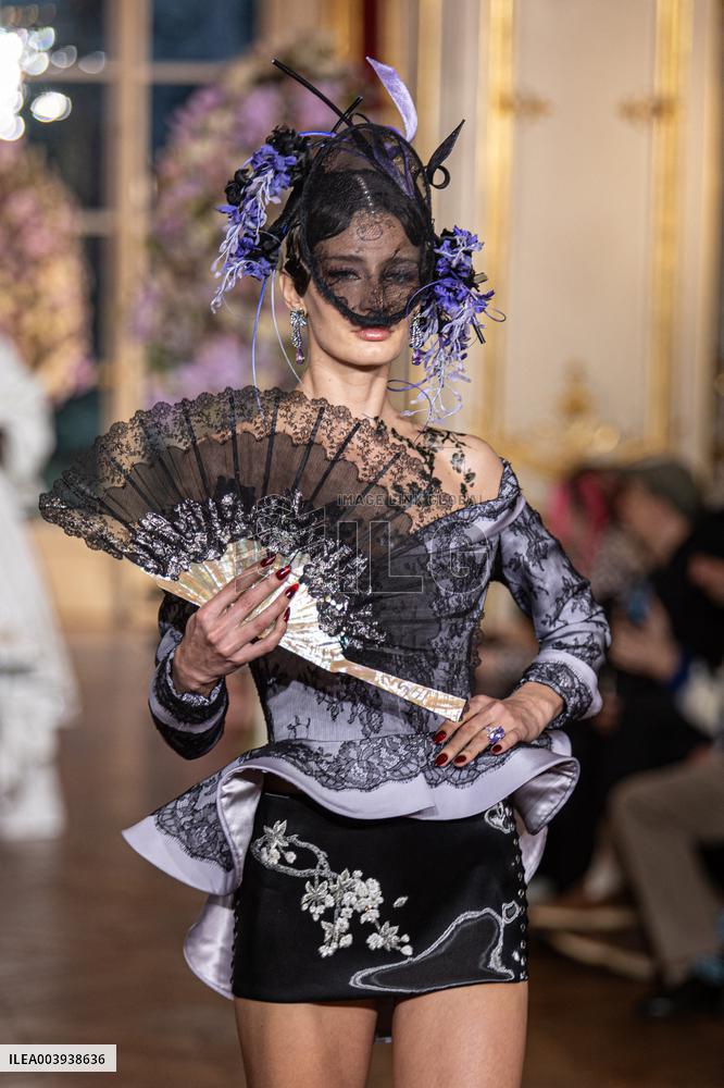 PFW Miss Sohee Runway NB