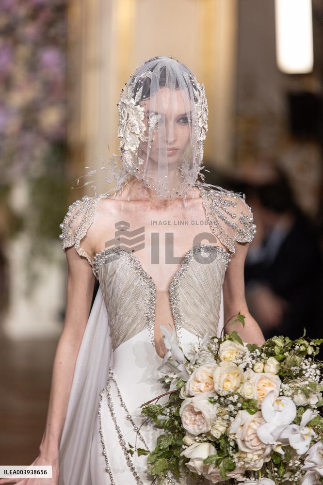 PFW Miss Sohee Runway NB