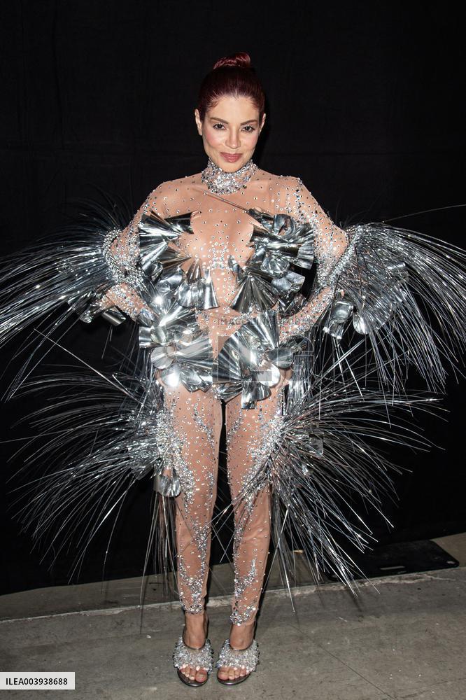 PFW Germanier Front Row