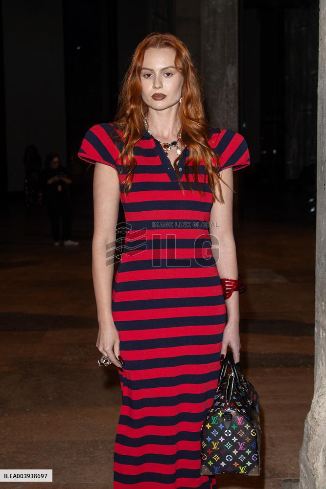 PFW Germanier Front Row