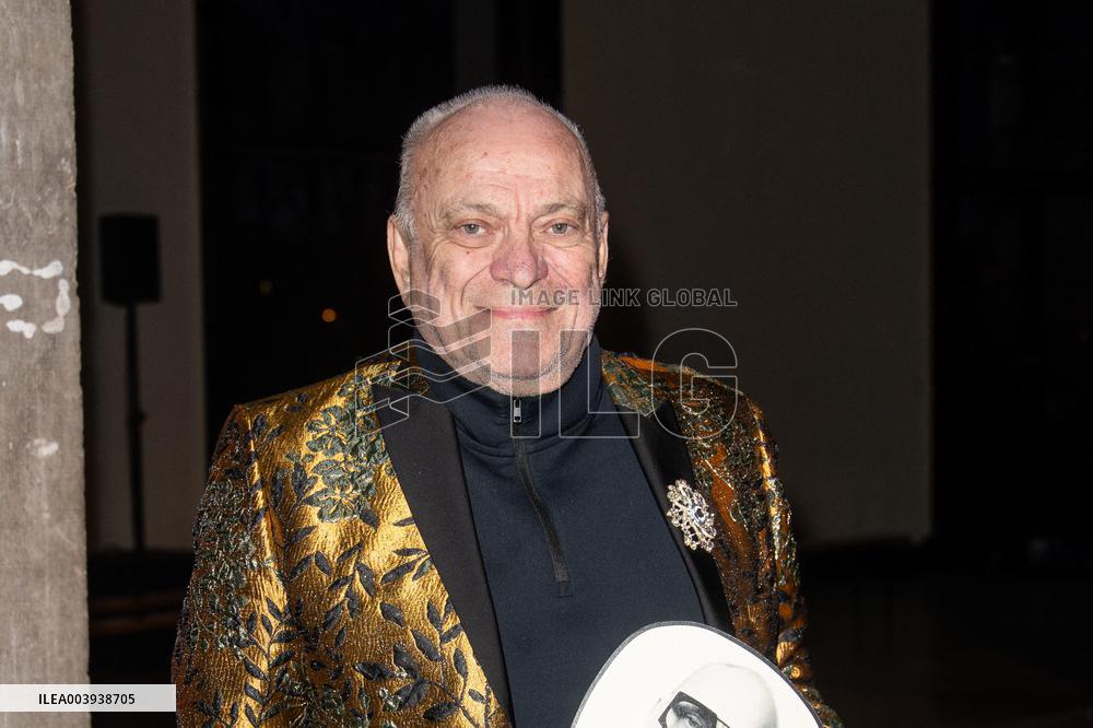 PFW Germanier Front Row