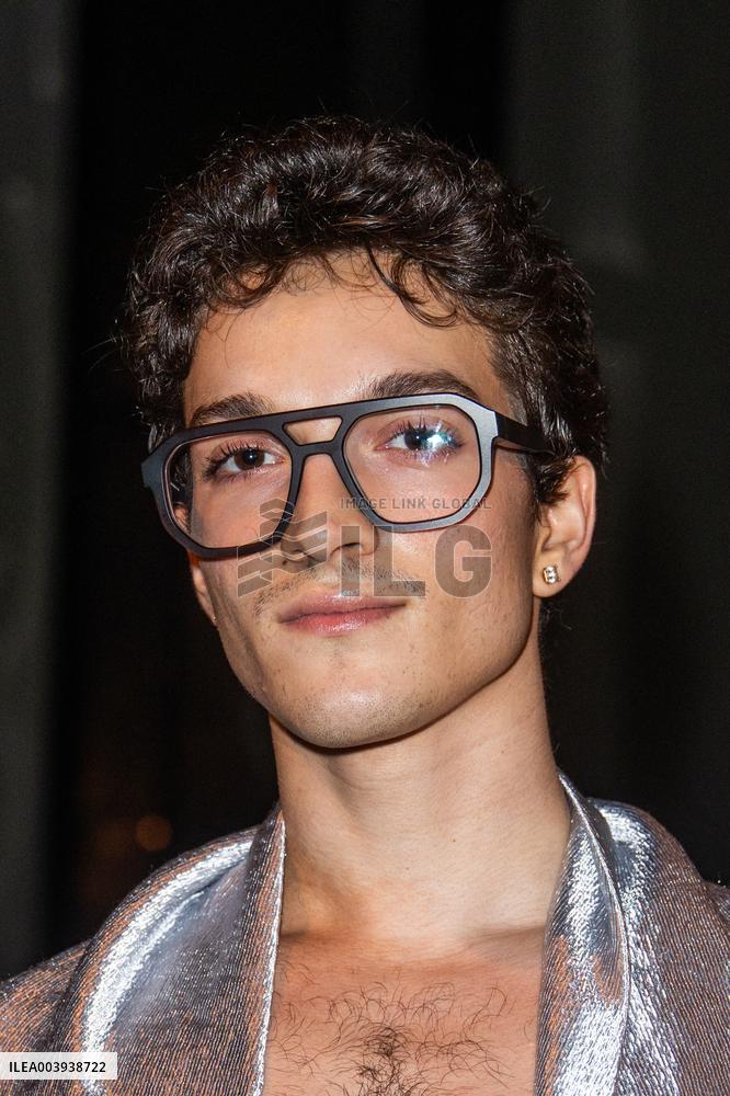 PFW Germanier Front Row