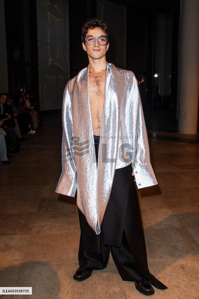 PFW Germanier Front Row