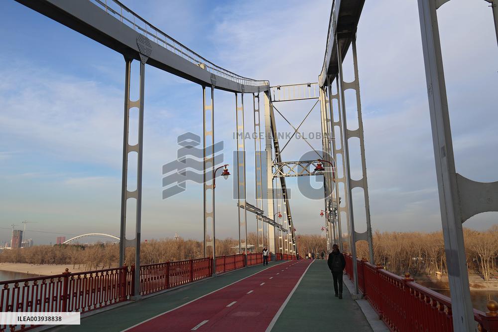 Park bridge over Dnipro river