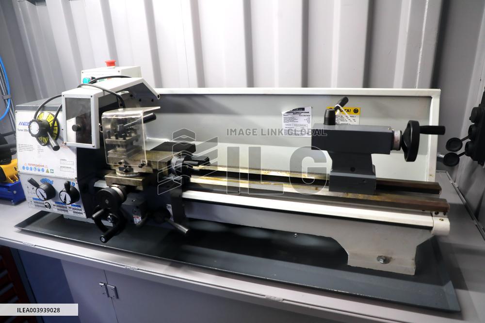 Mobile repair shops for military equipment presented in Kyiv