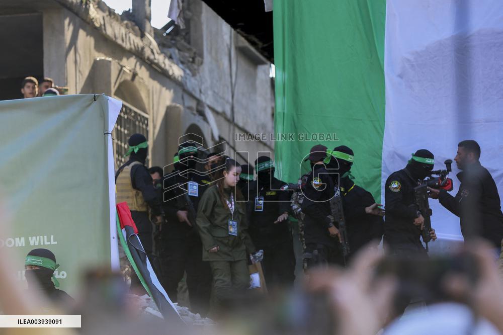 Hamas Releases Israeli Hostage in Gaza