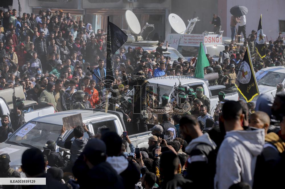 Hamas Releases Israeli Hostage in Gaza