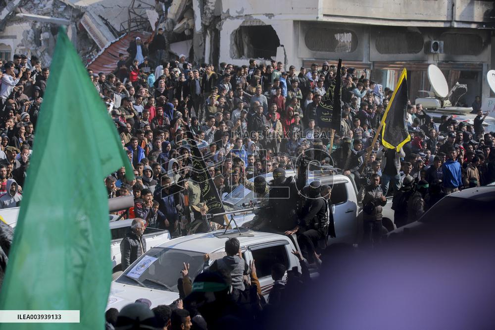 Hamas Releases Israeli Hostage in Gaza