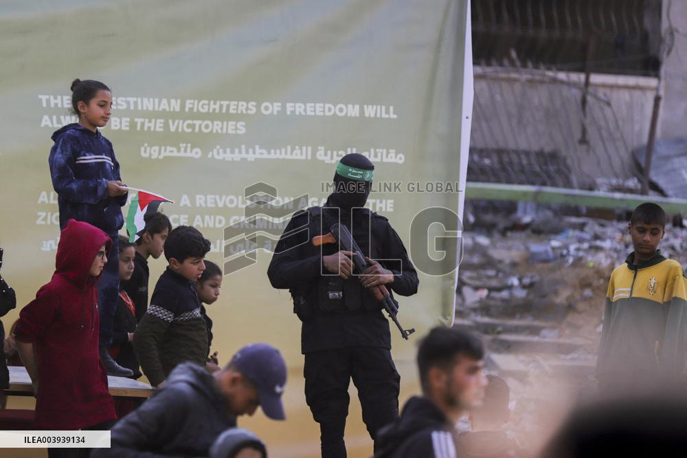 Hamas Releases Israeli Hostage in Gaza