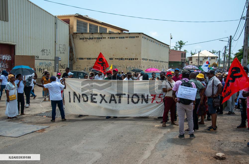 Elisabeth Borne Visits Mayotte