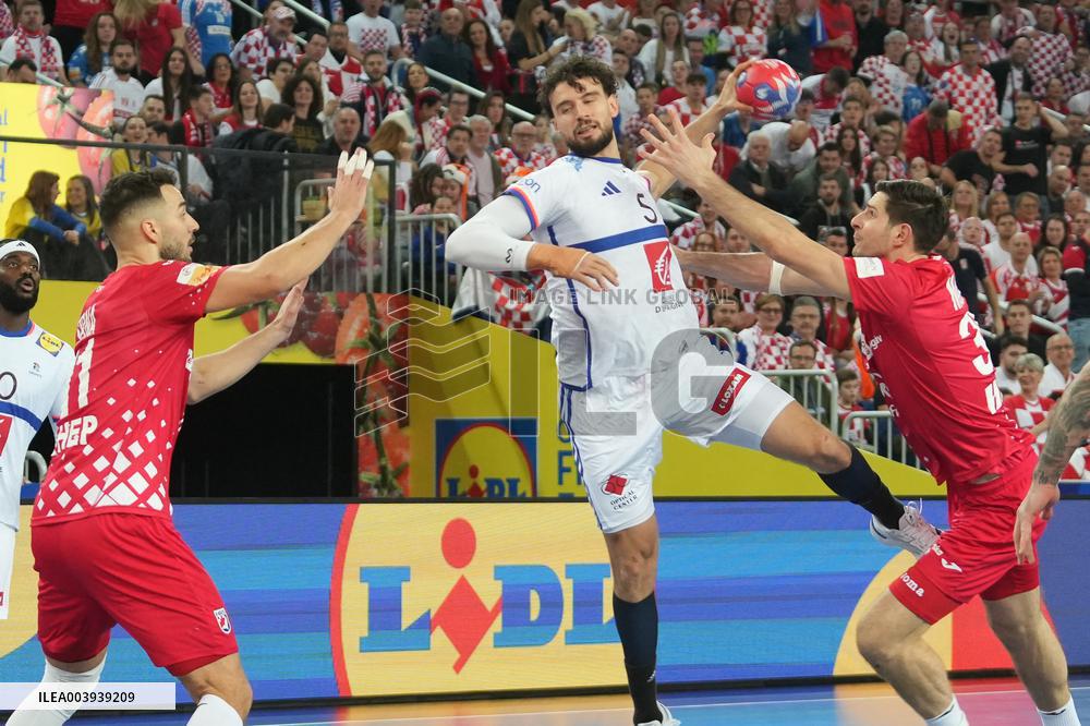 IHF Men's World Championship - France v Croatia