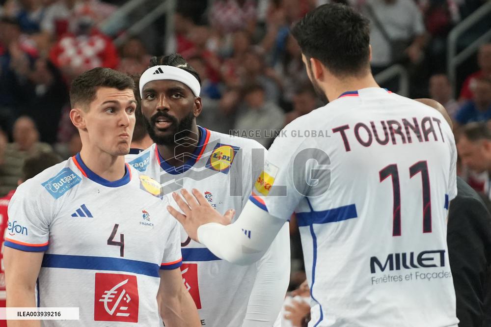 IHF Men's World Championship - France v Croatia