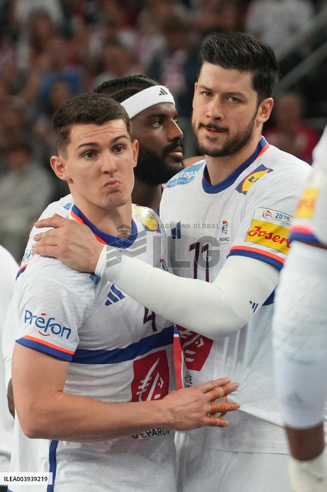 IHF Men's World Championship - France v Croatia