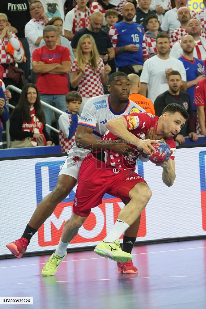IHF Men's World Championship - France v Croatia