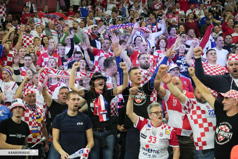 IHF Men's World Championship - France v Croatia