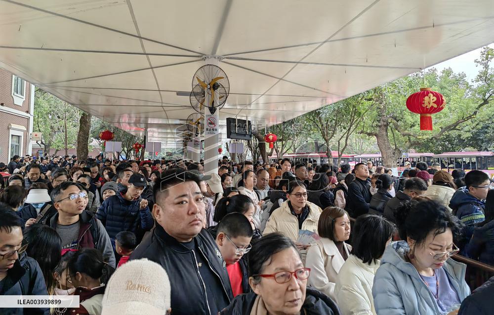 Spring Festival Holiday Tour in Changsha