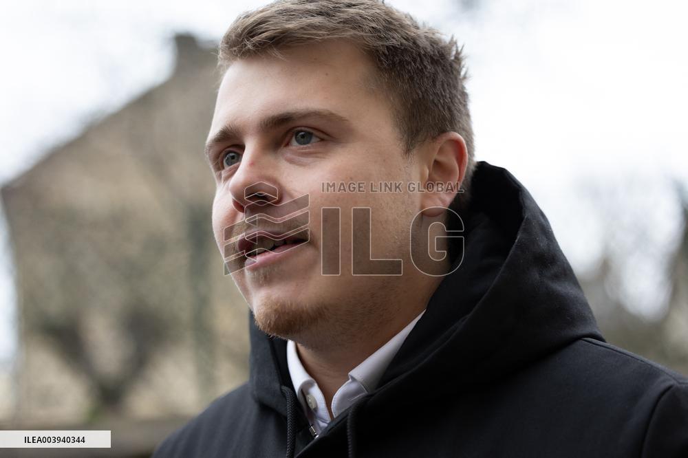 Louis Boyard campaigning for the municipal elections - Villeneuve Saint-Georges RL
