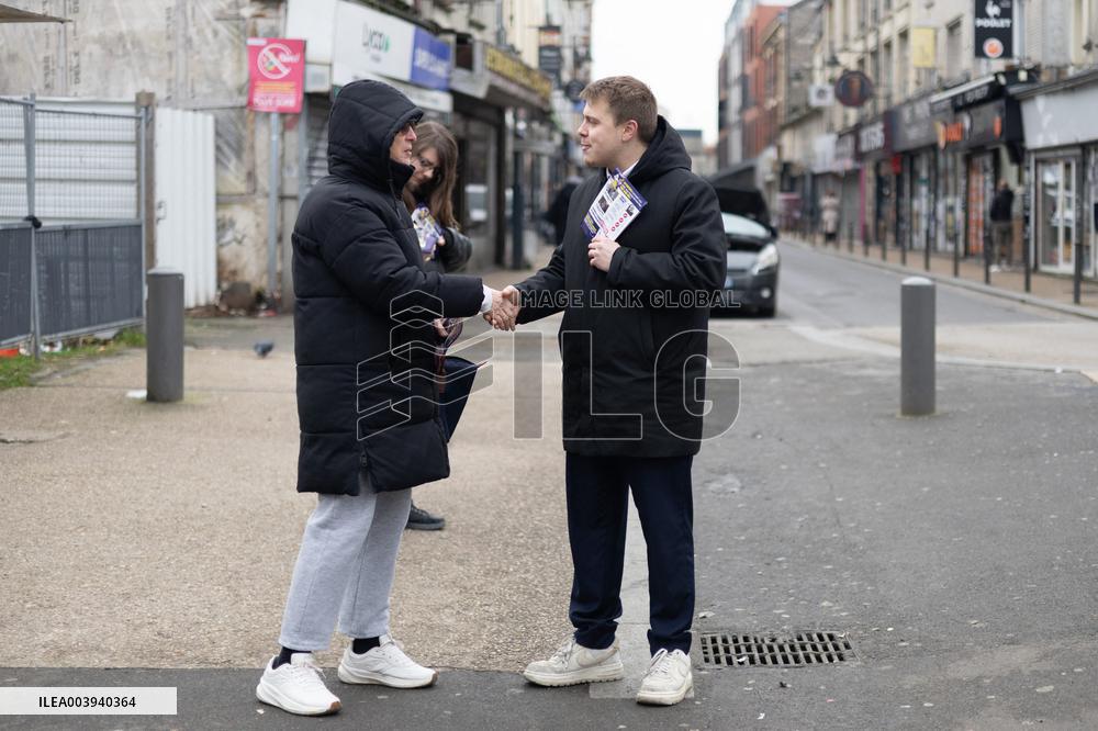 Louis Boyard campaigning for the municipal elections - Villeneuve Saint-Georges RL