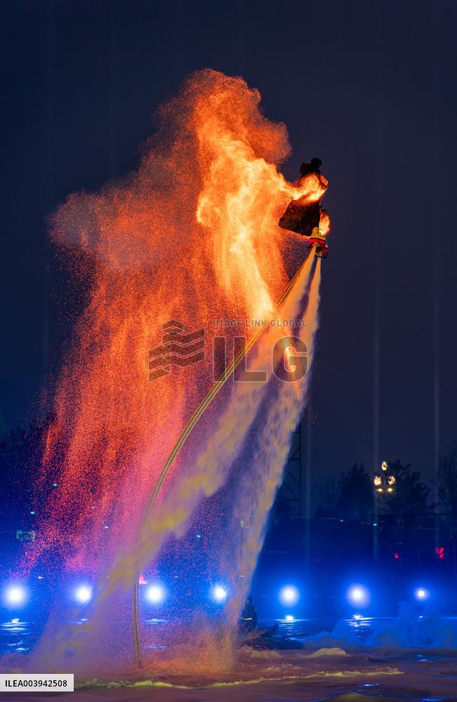 Water Flying Man Perform Fire Pot in Yuncheng
