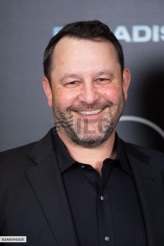 Paradise by Disney Premiere