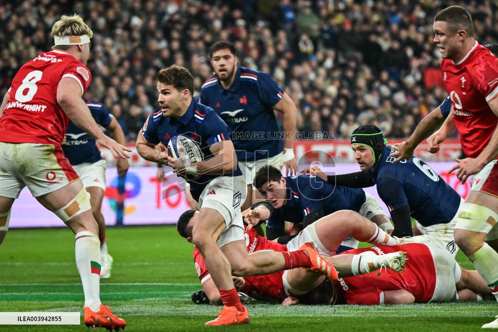 Six Nations - France vs Wales - FA
