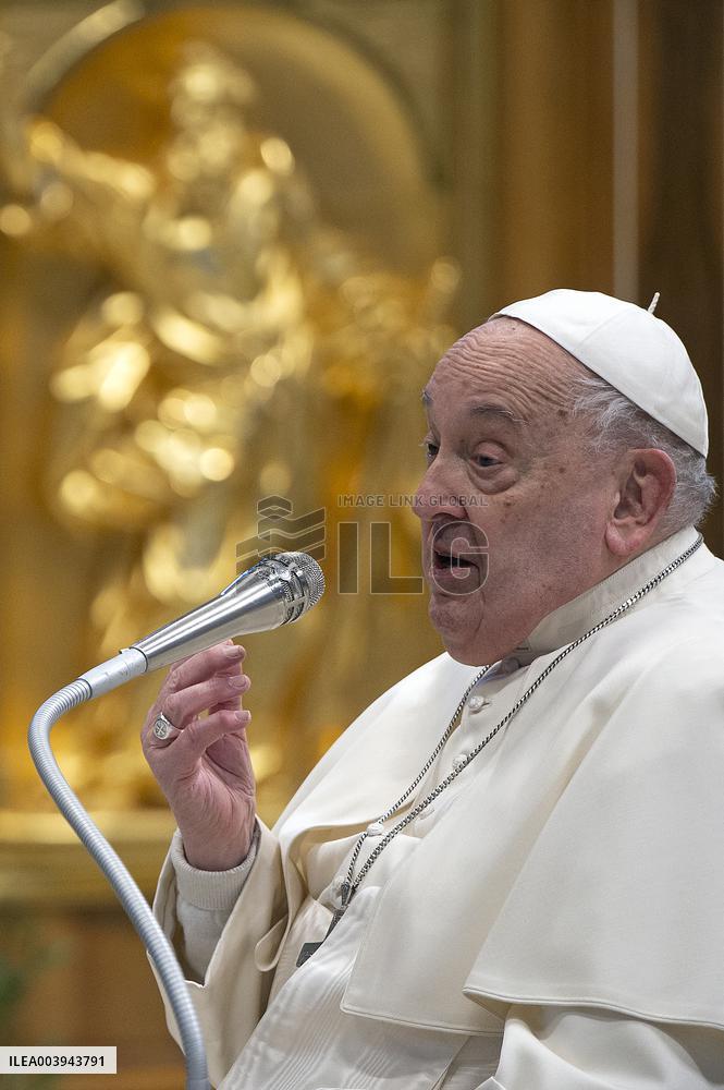Pope at Jubilee Audience for the pilgrimage of the Sulmona-Valva dioceses