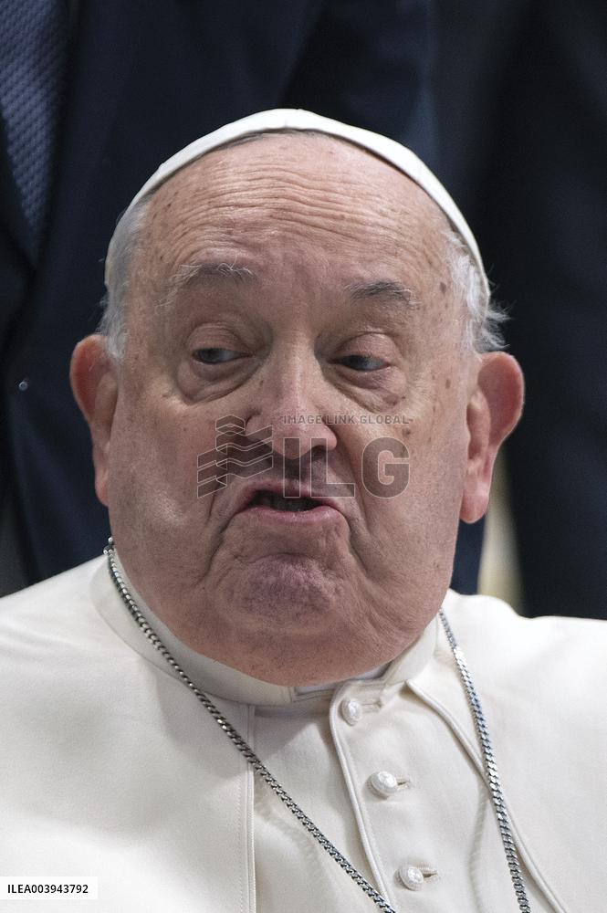 Pope at Jubilee Audience for the pilgrimage of the Sulmona-Valva dioceses