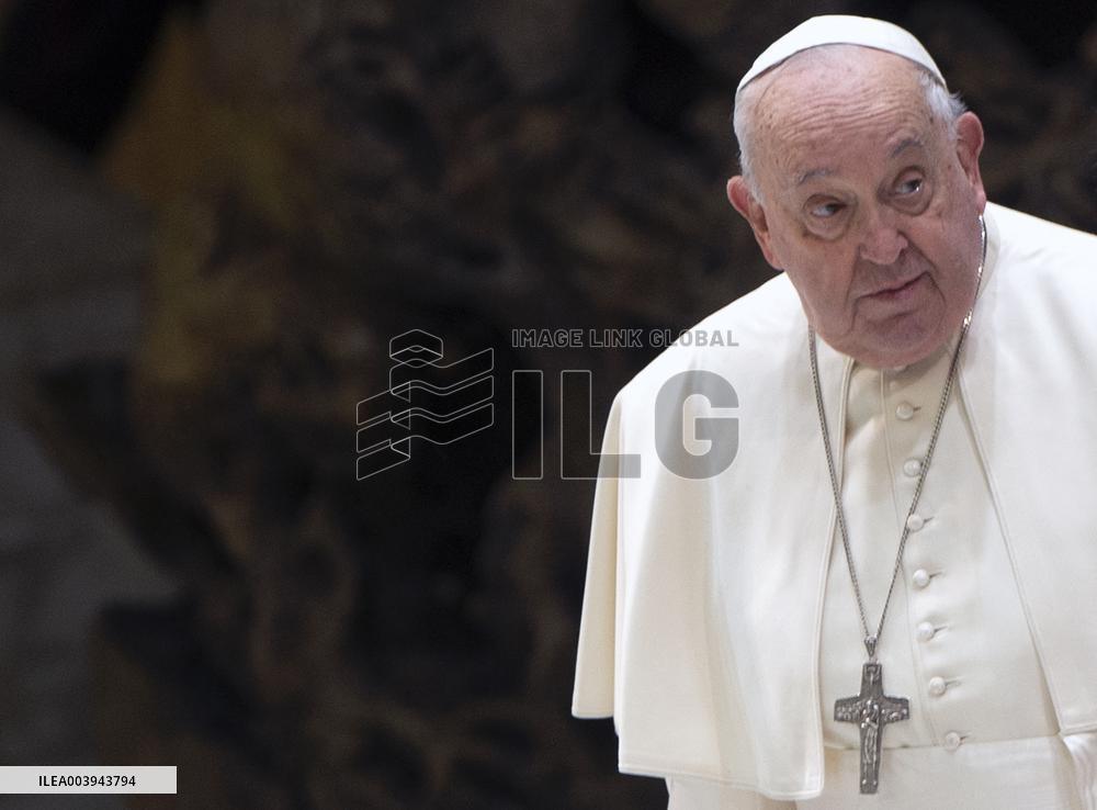 Pope at Jubilee Audience for the pilgrimage of the Sulmona-Valva dioceses