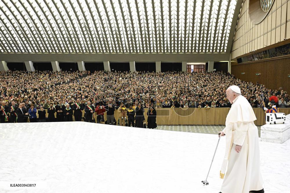 Pope at Jubilee audience for pilgrimage of the Sulmona-Valva dioceses