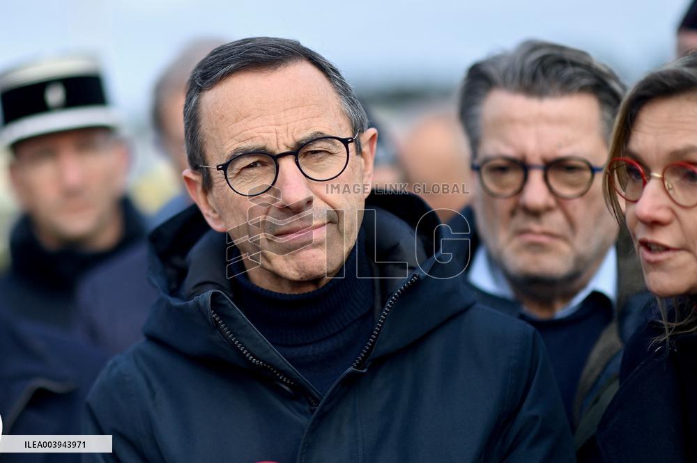 Bruno Retailleau and Agnès Pannier-Runacher visit Redon after floods