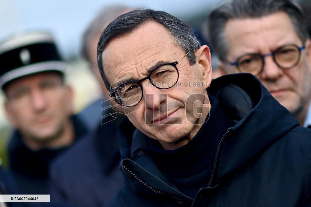 Bruno Retailleau and Agnès Pannier-Runacher visit Redon after floods