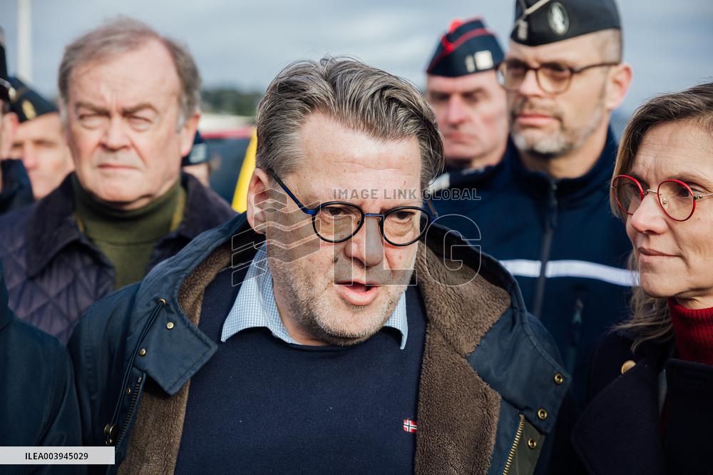 Bruno Retailleau and Agnès Pannier-Runacher visit Redon after floods