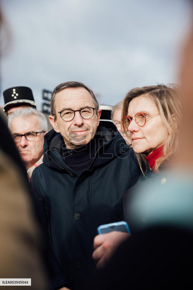 Bruno Retailleau and Agnès Pannier-Runacher visit Redon after floods