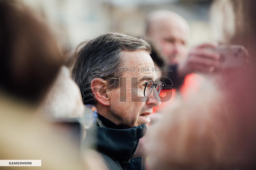 Bruno Retailleau and Agnès Pannier-Runacher visit Redon after floods