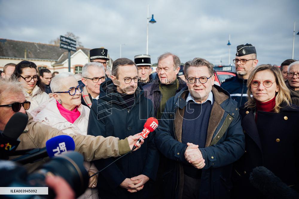 Bruno Retailleau and Agnès Pannier-Runacher visit Redon after floods