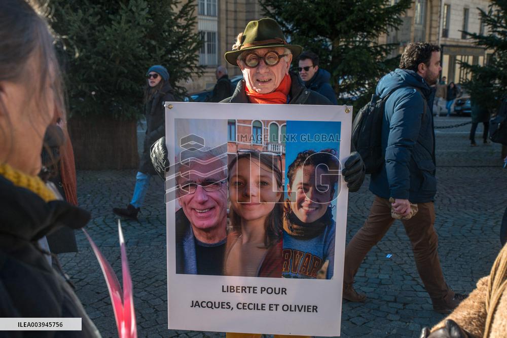 Rally in support of three French Citizen imprisoned in Iran - Paris