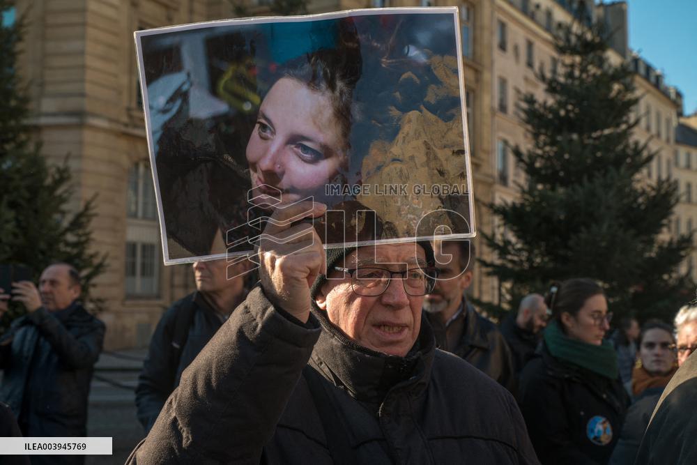 Rally in support of three French Citizen imprisoned in Iran - Paris