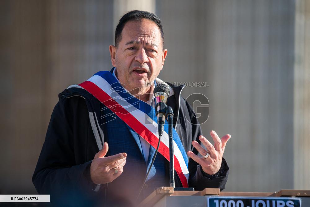Rally in support of three French Citizen imprisoned in Iran - Paris