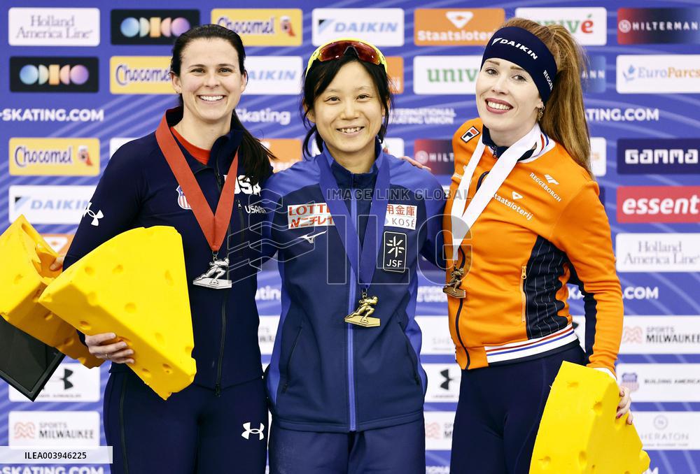 Speed skating: World Cup in Milwaukee